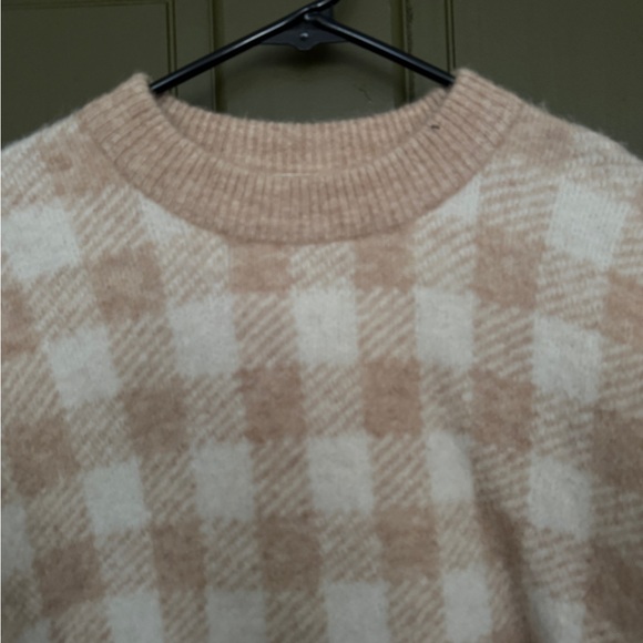 Sezane Beige Check Sweater - Picture 4 of 4